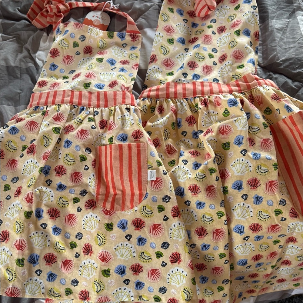 Colorful Seashell Apron Set with Stripes